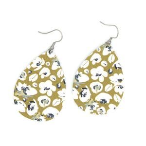 5/$25 Lightweight Genuine Leather White Poppies on Mustard Teardrop Earrings